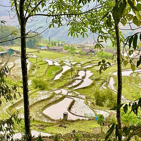 Sue Pa Family Trekking Homestay Sa Pa Exterior photo