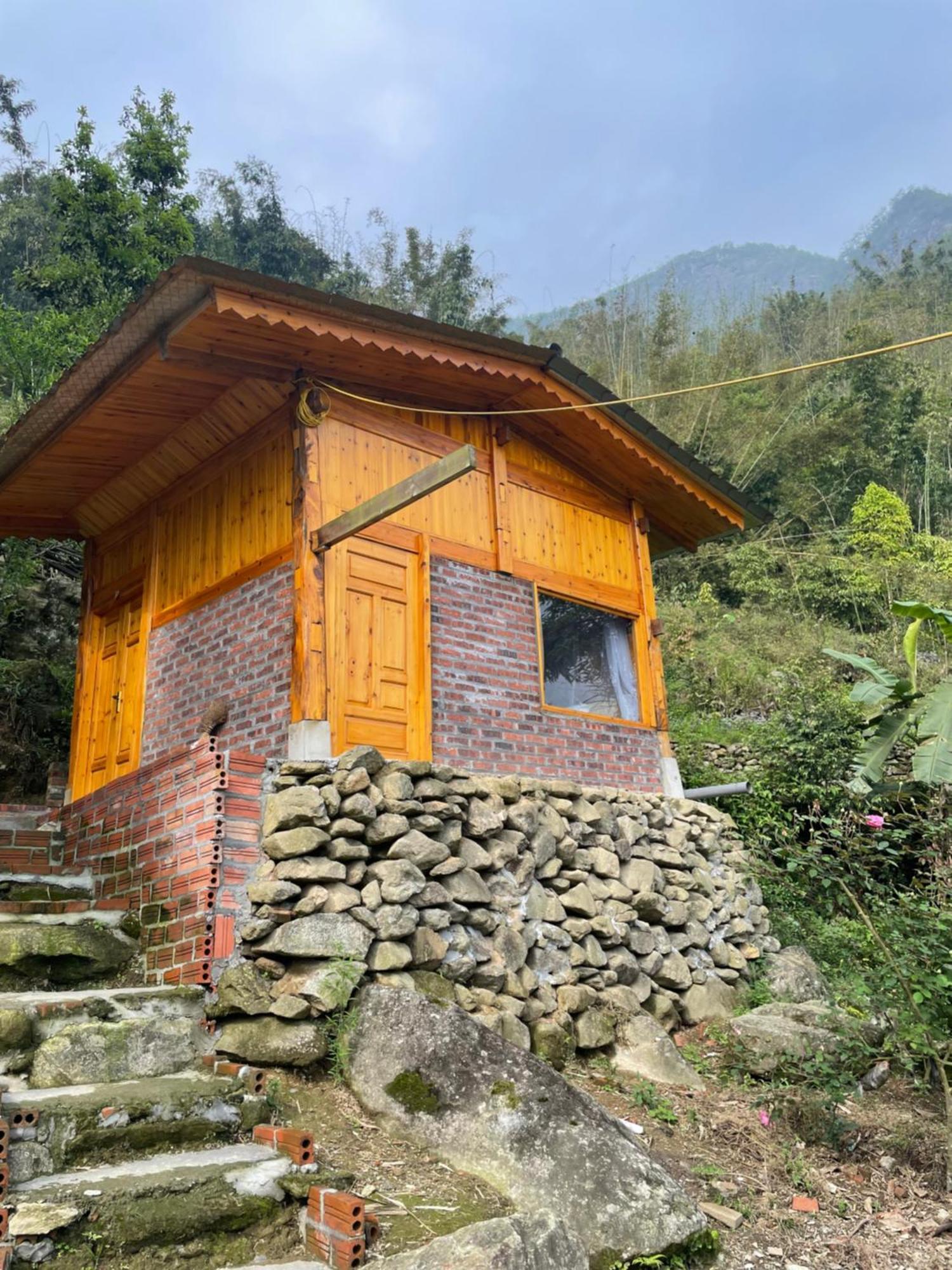 Sue Pa Family Trekking Homestay Sa Pa Exterior photo