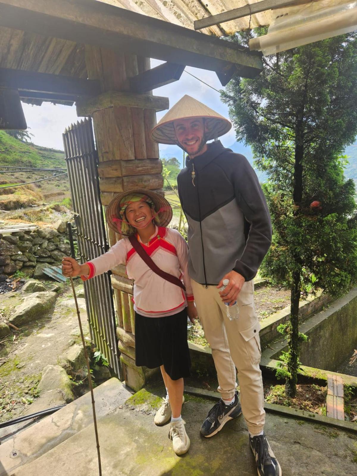Sue Pa Family Trekking Homestay Sa Pa Exterior photo